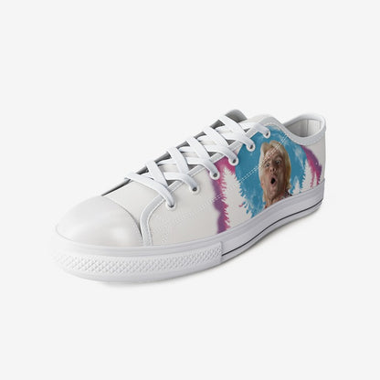 WOOOOO At The Moon Unisex Low Top Canvas Shoes